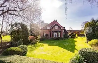 183μ² μονοκατοικία προς ενοικίαση για 4850€/μήνα σε Voorsterweg 56, Loenen