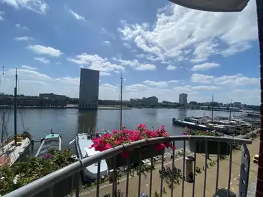 76m2 Appartamento in affitto per 2550€/mese a Levantkade, Amsterdam