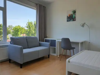 61m2 Chambre à louer pour 700€/mois à Lepelaarsingel, Rotterdam