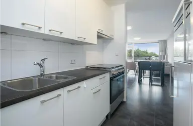 82m2 Appartement à louer pour 2500€/mois à Den Uylsingel, Rotterdam