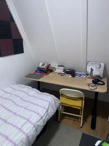 85m2 room to rent for 694€/month in Veerplein, Bussum