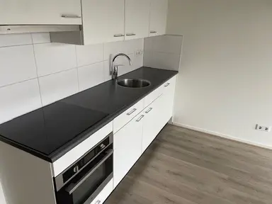26m2 studio to rent for 842.44€/month in Schouwburgring 79-19, Tilburg