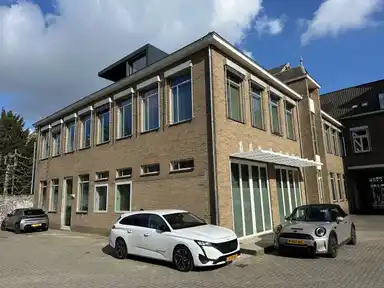 40m2 studio to rent for 920€/month in Parallelweg, Maastricht