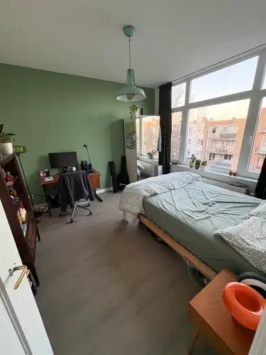 16m2 Chambre à louer pour 750€/mois à Schiedamseweg, Rotterdam