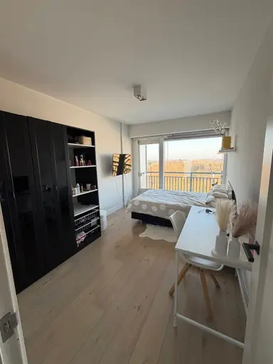 12.5m2 Camera in affitto per 883€/mese a Burgemeester Hogguerstraat 771, Amsterdam