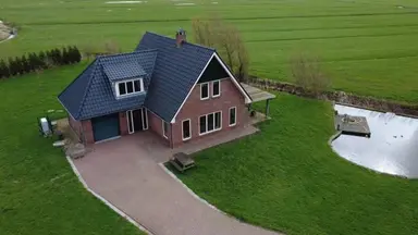 181m2 house to rent for 4200€/month in Inlaagpolder, Spaarndam