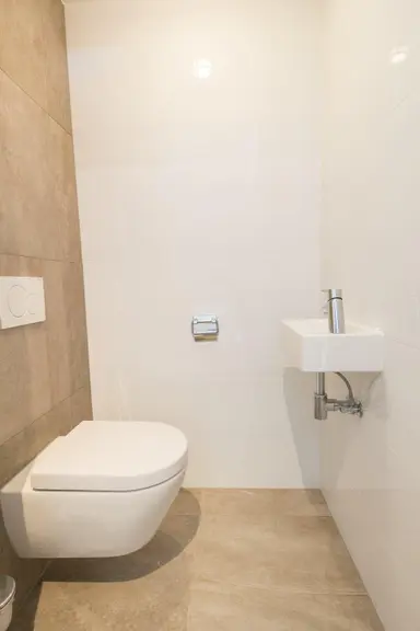 90m2 Appartement à louer pour 2295€/mois à Denneweg, The Hague