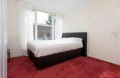 15m2 Kamer te huur voor 430€/maand in Beeklaan 56, The Hague