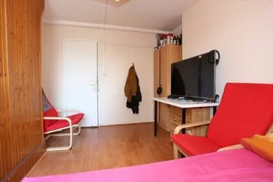 26m2 Kamer te huur voor 680€/maand in Cornelis Houtmanstraat 16, The Hague