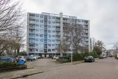102m2 apartment to rent for 988β¬/month in Jacob van Campenlaan 23, Leiden