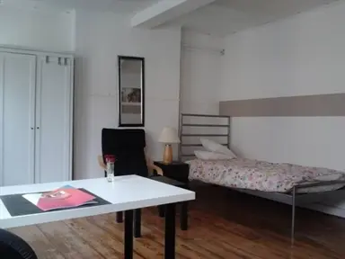 23m2 Chambre à louer pour 597€/mois à Proveniersstraat 25A-02, Rotterdam