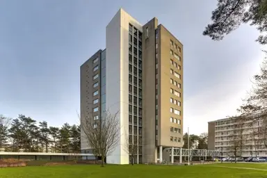98m2 apartment to rent for 1075€/month in Magentahof, Tilburg