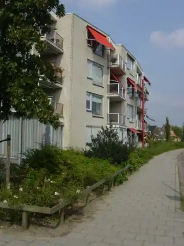 57m2 apartment to rent for 644.39€/month in Colijnlaan 33, Kampen