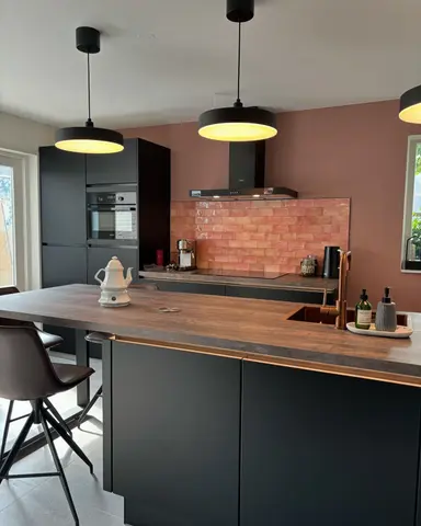 121m2 Appartamento in affitto per 3000€/mese a Else Mauhsstraat, Zaandam