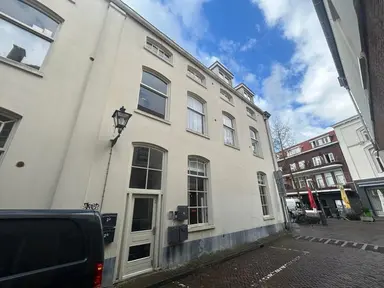 100m2 Appartement à louer pour 1300€/mois à Wolweverstraat 2A, Zwolle