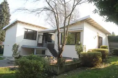 150m2 Casa in affitto per 2450€/mese a Pothastlaan, Sittard