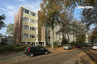 46m2 apartment to rent for 550.66€/month in Van 's-Gravensandestraat 95, Leiden