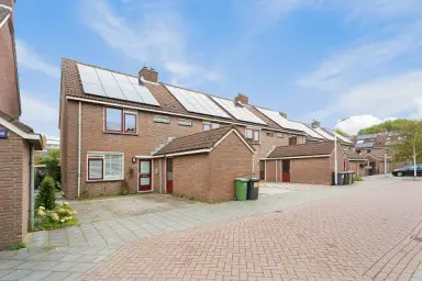 112m2 house to rent for 1685€/month in Schoonekampzoom, Koog aan de Zaan