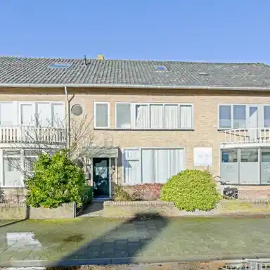 132m2 house to rent for 1850€/month in Middenweg 95, Den Helder