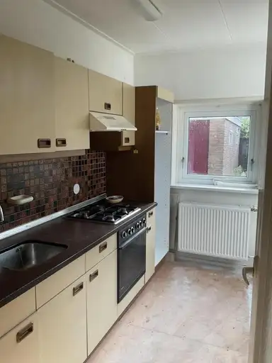 100m2 house to rent for 950€/month in Zuidenveld, Assen