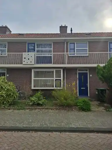 97m2 house to rent for 786.48€/month in Breeuwerstraat 9, Dronten