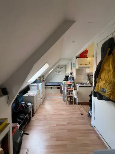 65m2 Appartement à louer pour 1905€/mois à Helper Brink, Groningen