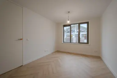 84m2 flat to rent for 2450€/month in Menno Simonszplein, Haarlem