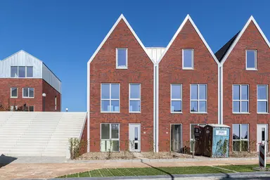 108m2 Haus zur Miete für 1675€/Monat in Dorpsstraat 6A, Streefkerk