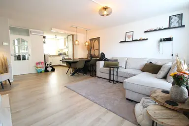 99m2 house to rent for 2100€/month in Ravelstraat 4, Spijkenisse