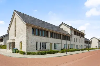 127m2 house to rent for 1400€/month in Stuifduin 44, Oosterhout