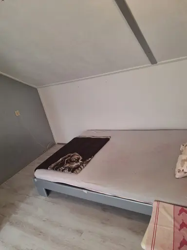 100m2 room to rent for 600€/month in Zellersacker, Nijmegen