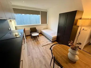 35m2 studio to rent for 895€/month in Paulus Moreelsestraat, Enschede