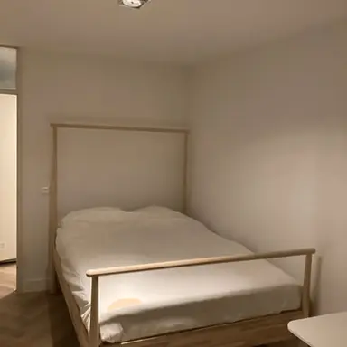 12m2 room to rent for 1100€/month in Amsterdam