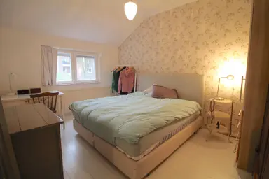100m2 Haus zur Miete für 1950€/Monat in Kerkhofweg, Breda