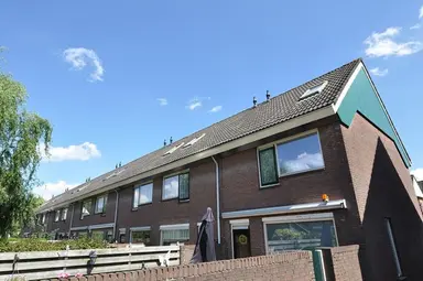 64m2 apartment to rent for 967€/month in Weerdestein, Alphen aan den Rijn