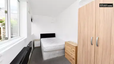 0m2 room to rent for 890€/month in R.D. Bügelstraat, Staphorst