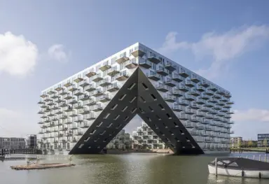 64m2 flat to rent for 1700€/month in Haringbuisdijk 231, Amsterdam