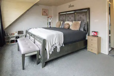 141m2 house to rent for 2595€/month in Albatroshoek 29, Spijkenisse