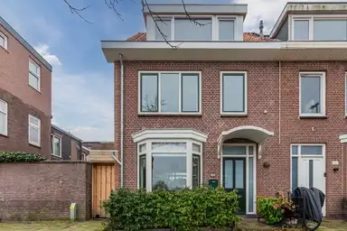 114m2 huis te huur voor 2950€/maand in Floresstraat, Haarlem