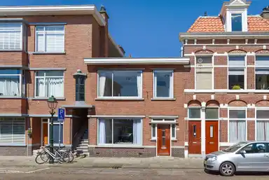 126m2 house to rent for 2350€/month in Dirk Hoogenraadstraat 58, The Hague