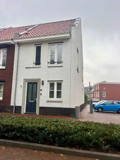 121m2 house to rent for 1550€/month in Smitsvest 13, Bergen op Zoom