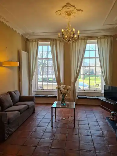 240m2 huis te huur voor 4250€/maand in Ripperdapark, Haarlem