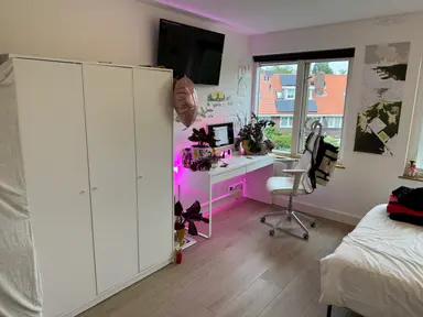 16m2 Zimmer zur Miete für 900€/Monat in Lammert Majoorlaan, Bussum