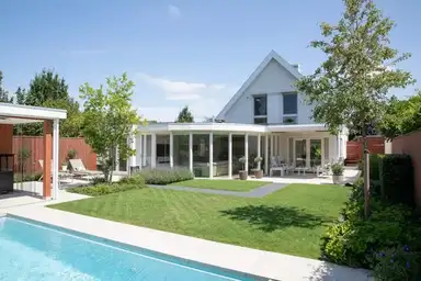 250m2 huis te huur voor 4500€/maand in Donderhei, Best