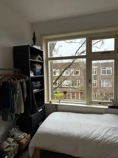 10m2 room to rent for 526€/month in E. Thomassen à Thuessinklaan, Groningen