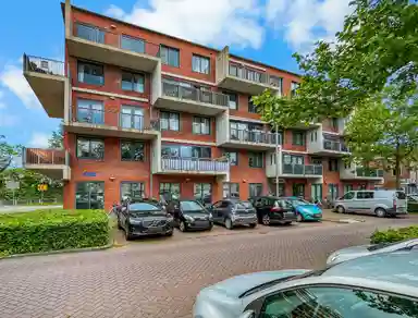 130m2 apartment to rent for 2150€/month in Bivak, Almere