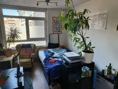 19m2 Kamer te huur voor 360€/maand in Lage Nieuwstraat, The Hague