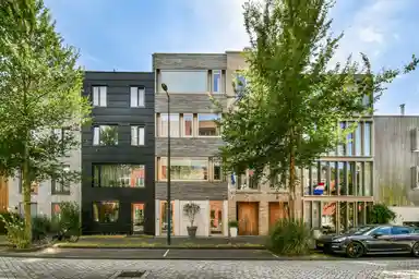 217m2 huis te huur voor 5000€/maand in Jan Vrijmanstraat 196, Amsterdam