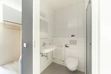 21m2 apartment to rent for 1040€/month in Teteringsedijk, Breda