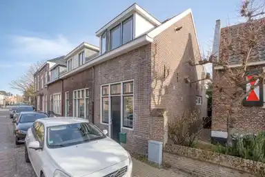 66m2 house to rent for 1182€/month in Hoofdstraat, Leiderdorp
